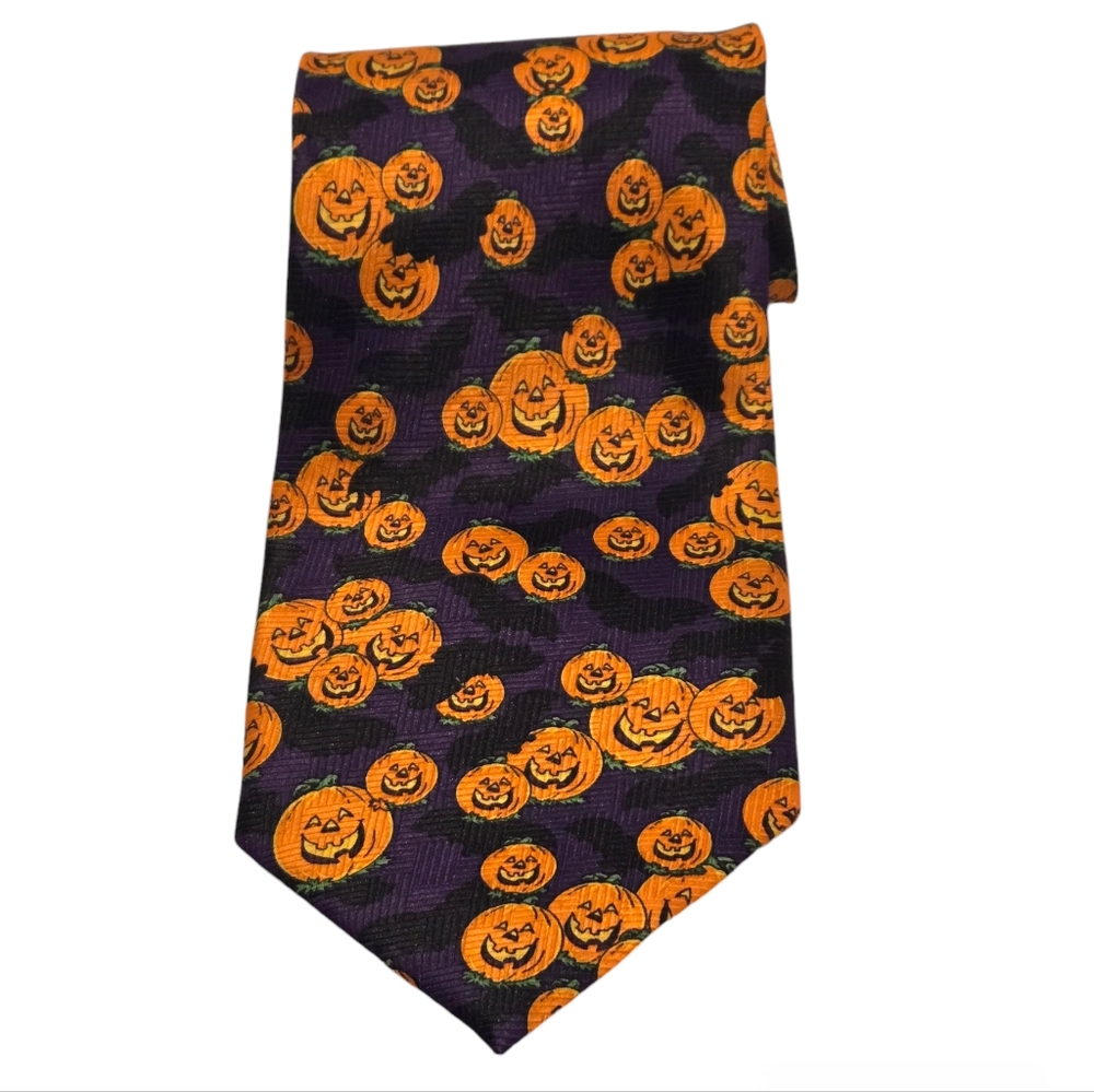 Mens Halloween Pumpkins & Bats Novelty Tie Purple Black Orange Polyester 60"